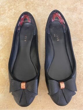 Ted Baker Black Flats